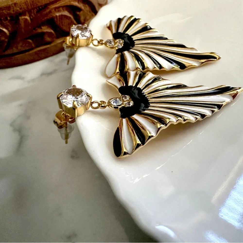 2/30🌵 Black & White Stripe Gold Triangle Art Deco Earrings Vtg Style Gift NEW